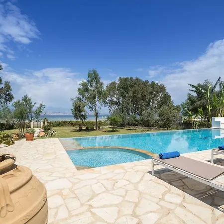Beach House Apraos Kalamaki Corfu * Peritheia